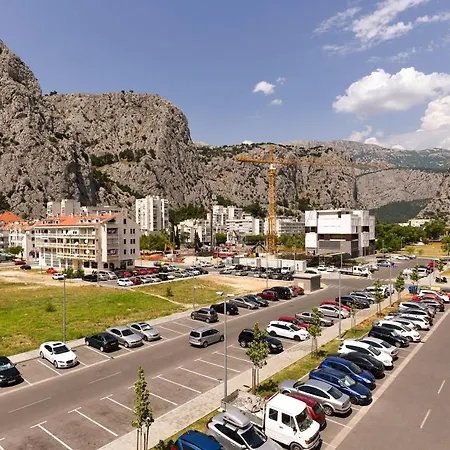 'n Grey * Omiš